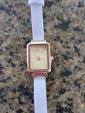 Rose Gold Rectangular Hinata (Naruto) Watch with Lavender Strap